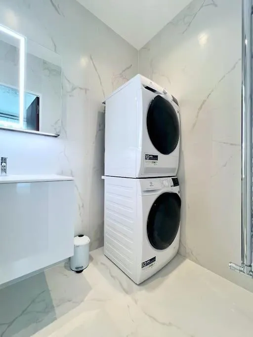 Apartment Luxury Appartement Champs Elysees Paris France